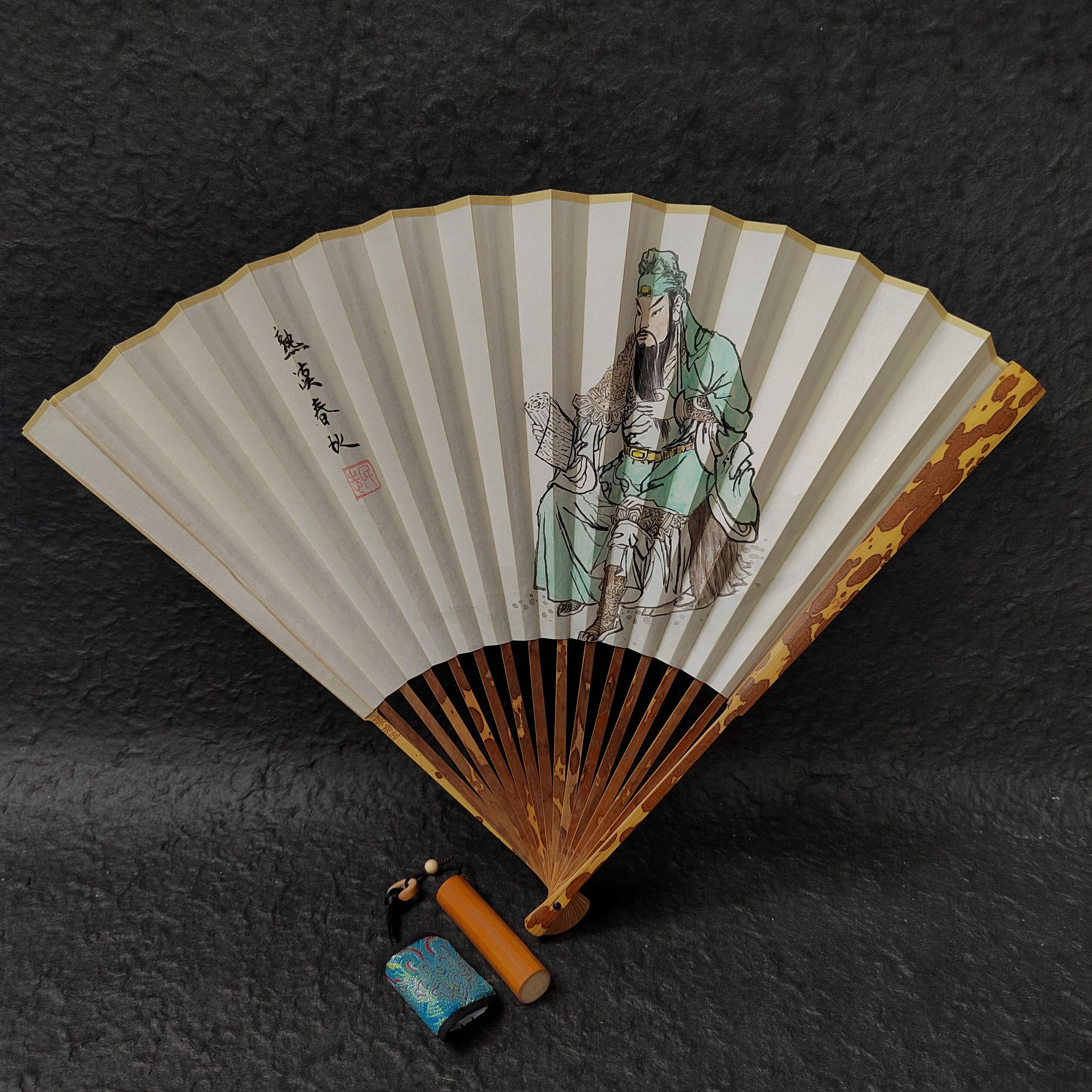 一物一图合青梅妃竹9.5寸2.0口16方书画关公图小茄头张鸿运制竹师