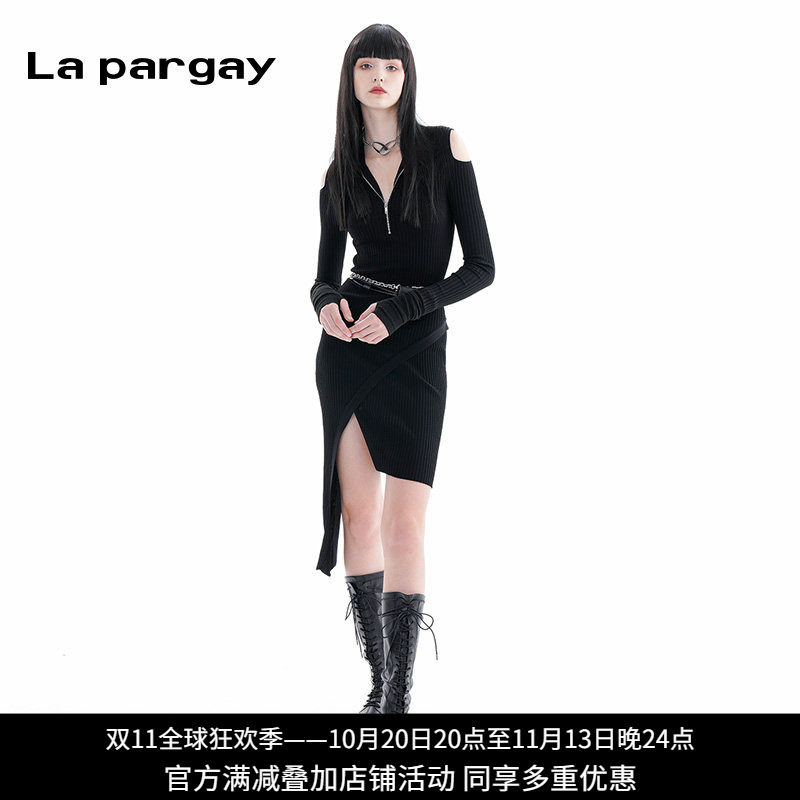 纳帕佳黑色露肩针织显瘦连衣裙