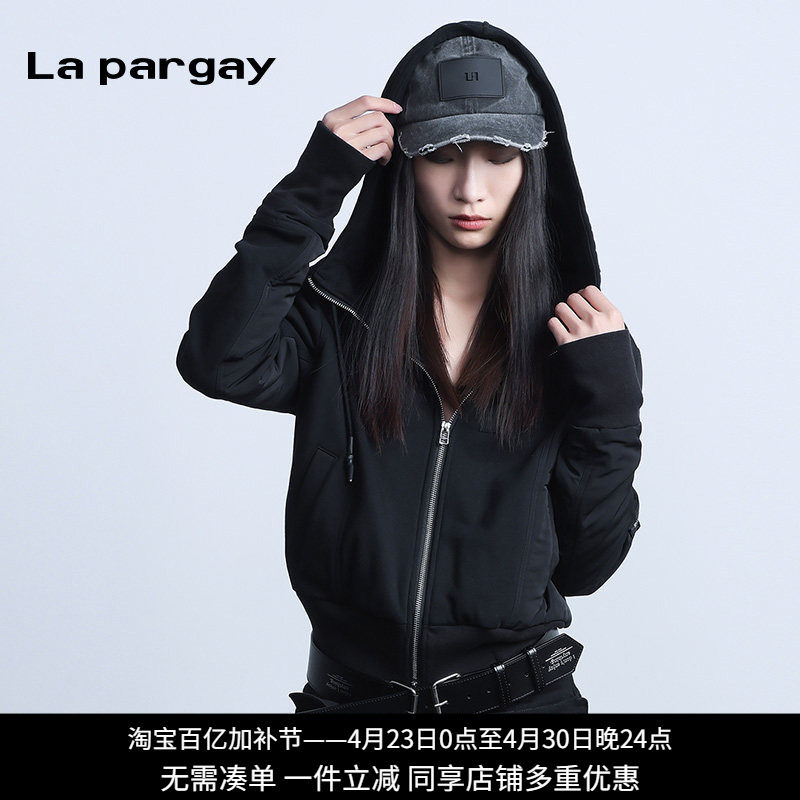 La pargay纳帕佳酷感休闲风连帽拉链短外套女黑色收腰设计感百搭
