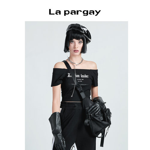 街头lapargay短款一字肩t恤