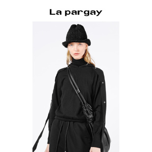 Lapargay纳帕佳秋冬款女装黑色上衣修身长袖连帽短款套头针织衫