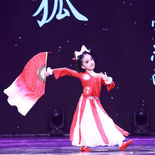 俏红狐儿童演出服装狐狸舞蹈服动物表演假发头饰灵狐献瑞扇子道具