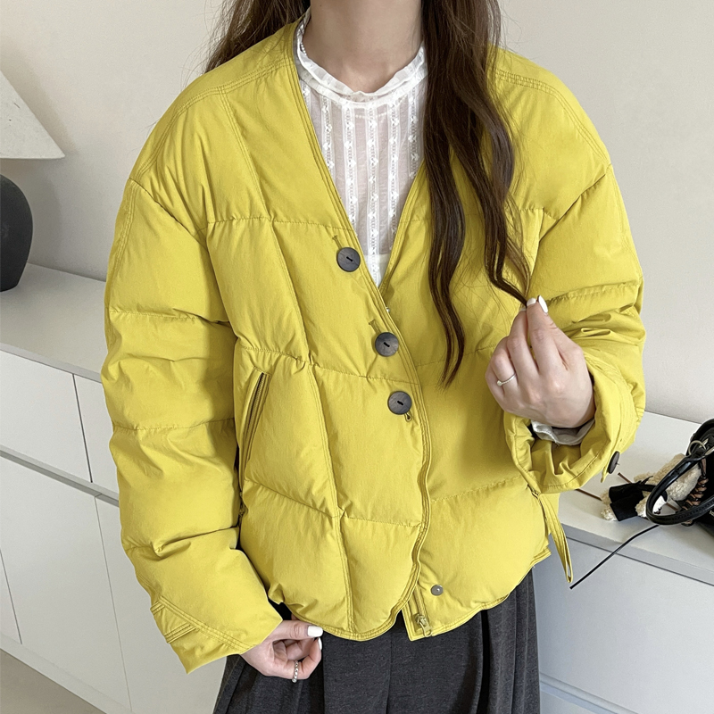 2025年冬季新款90白鸭绒韩版宽松V领羽绒服女短款小众设计感外套