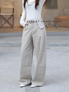 立体口袋高腰微阔腿裤 率性动态美_拼接工装 渣渣灰微喇牛仔裤