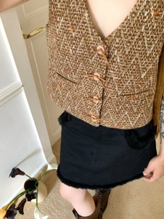 超好看独特漂亮小香风马甲早春外穿女款新款今年流行爆款叠穿上衣