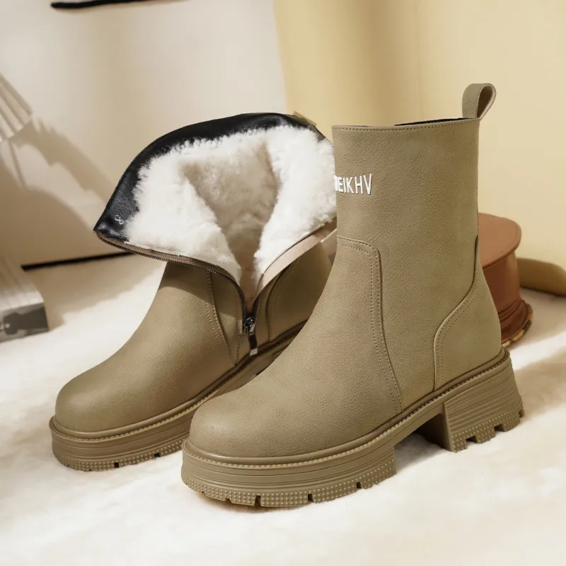 棉鞋女款冬季新款2024年加绒马丁靴厚底雪地靴真羊皮毛一体短靴子