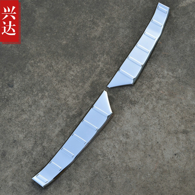 适用于2013-18款斯巴鲁森林人不锈钢后备箱踏板 Forester内后护板