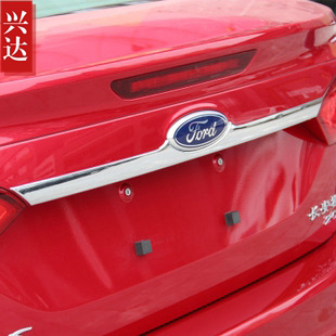 适用于2012款福特新福克斯三厢专用镀铬后备箱饰条 FOCUS后饰条