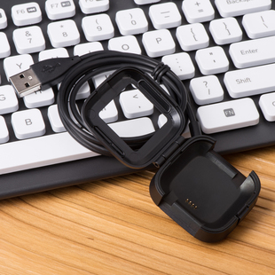 适用于Fitbit versa2充电器versa lite充电座 智能手表充电线