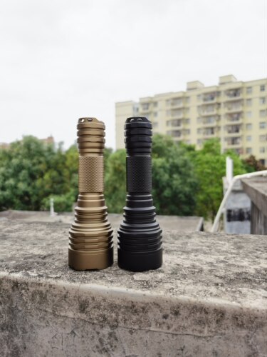 18650外壳聚光远射手电筒