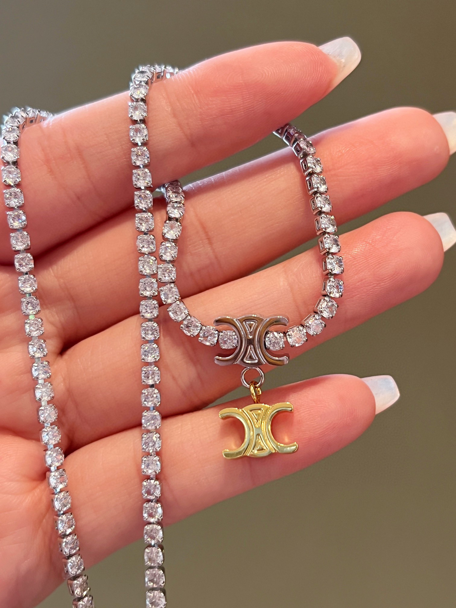 celi满钻凯旋门项链女气质轻奢高级感锁骨链小众独特choker颈链女