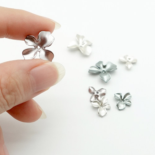 Partsclub合金镀色立体四叶花瓣吊坠日本项链耳饰diy手工饰品配件
