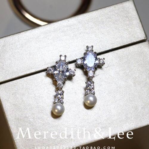 Meredith&Lee 简约优雅小巧精致日常百搭小众设计感气质耳环