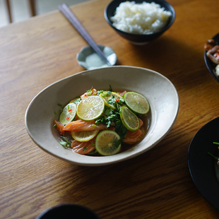 禾下 / 手作餐盘 开片米釉椭圆钵 大盘子 陶器 粗陶食器