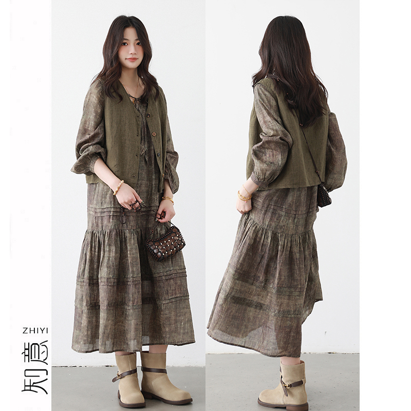 100%苎麻塔克叠褶宽松连衣裙