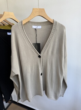 小王家2733秋女V领宽松大码胖mm慵懒松弛风卷边针织毛衣开衫外套