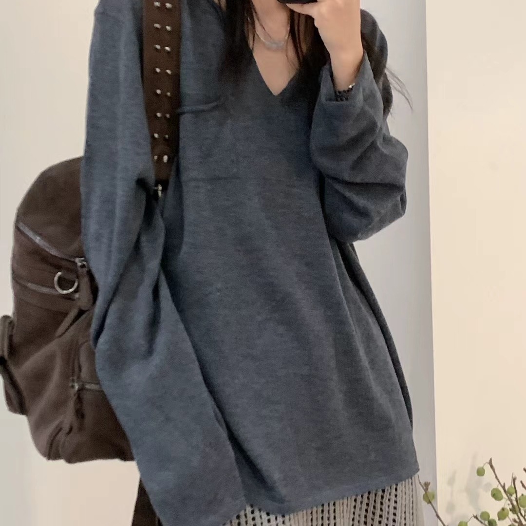 大7女秋季新款韩版宽松大码慵懒松弛风休闲长袖V领口袋针织衫上衣