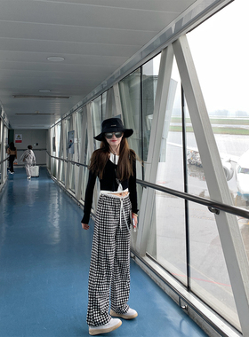 FF BLUE街角奶牛猫 慵懒休闲防晒格纹阔腿裤长款黑白撞色格子伞裙