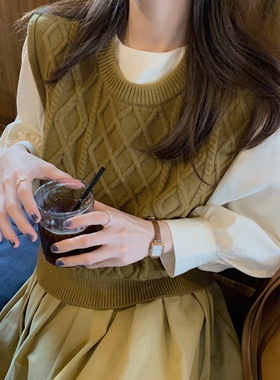 FFBLUE [deja vu] 给时髦精妹妹准备的大势橄榄绿背心