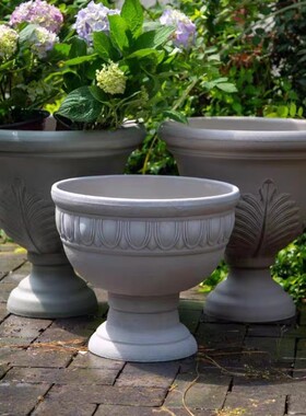 仿水泥豪华女王杯北欧简约花盆树脂花盆复古风格别墅绿植栽培花盆