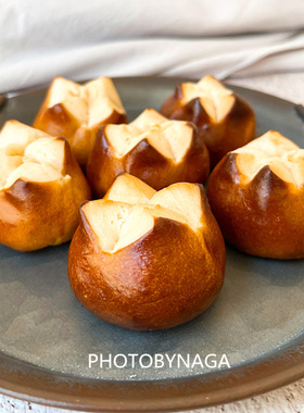 那家纯素烘焙无蛋奶碱水球面包低油低糖早餐