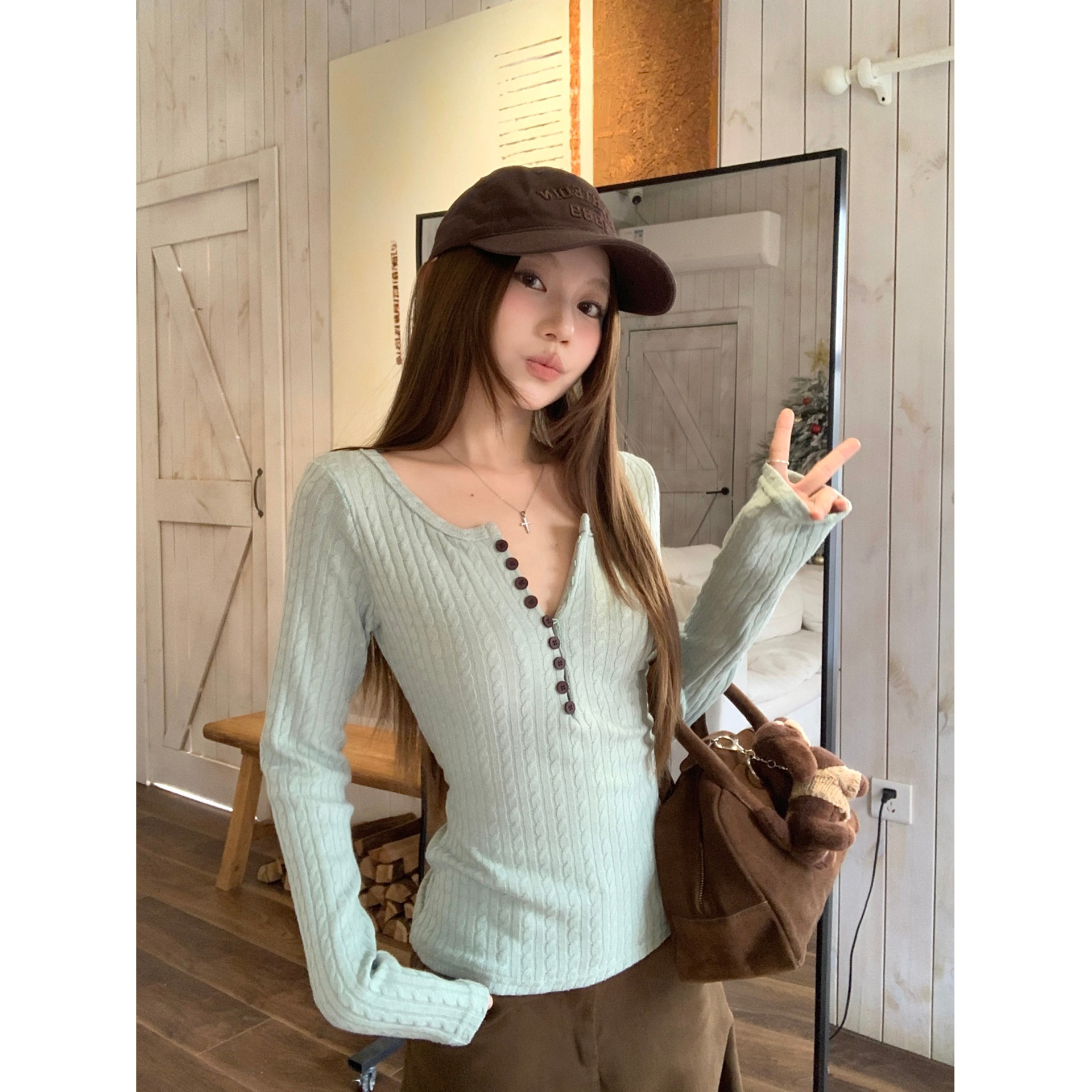 复古薄荷绿色亨利领内搭打底上衣