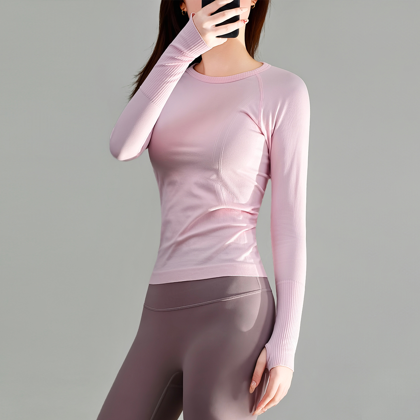 可可推荐圆领修身运动长袖女