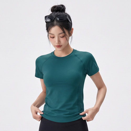 速干透气显瘦瑜伽T恤女款