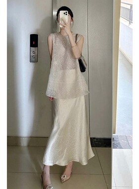 夏季高端精致气质女神范高级感真丝醋酸温柔风白色无袖连衣裙套装