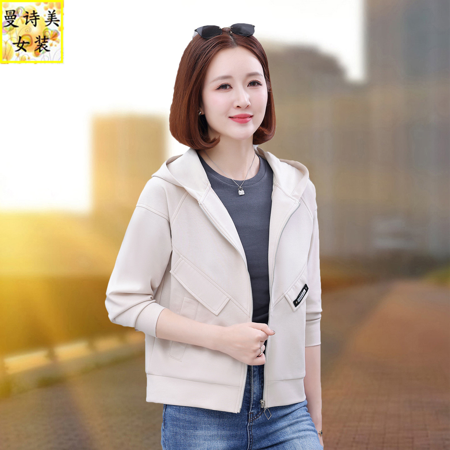 休闲连帽短款卫衣拉链外套女春秋2026春季新款时尚开衫小个子上衣