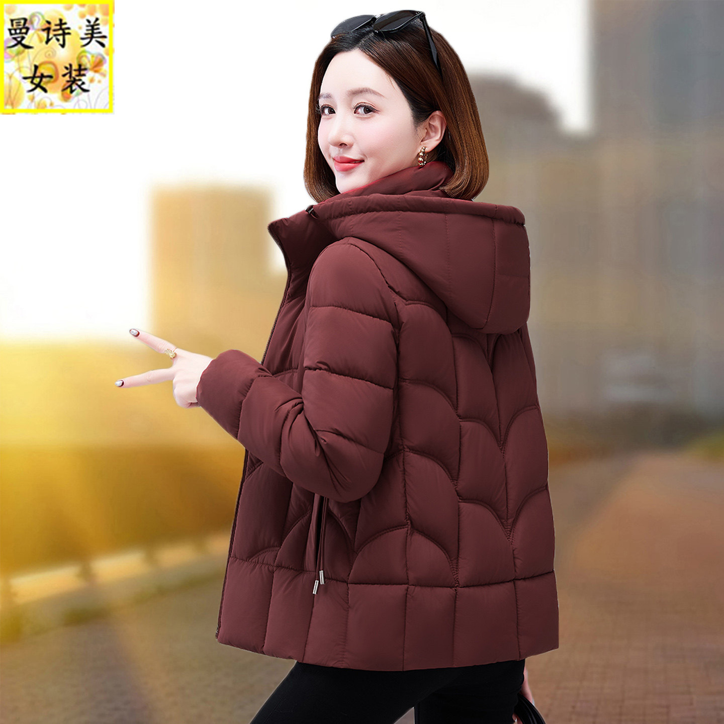 短款羽绒棉棉服女士冬季2025年新款时尚妈妈显瘦棉衣外套加厚棉袄