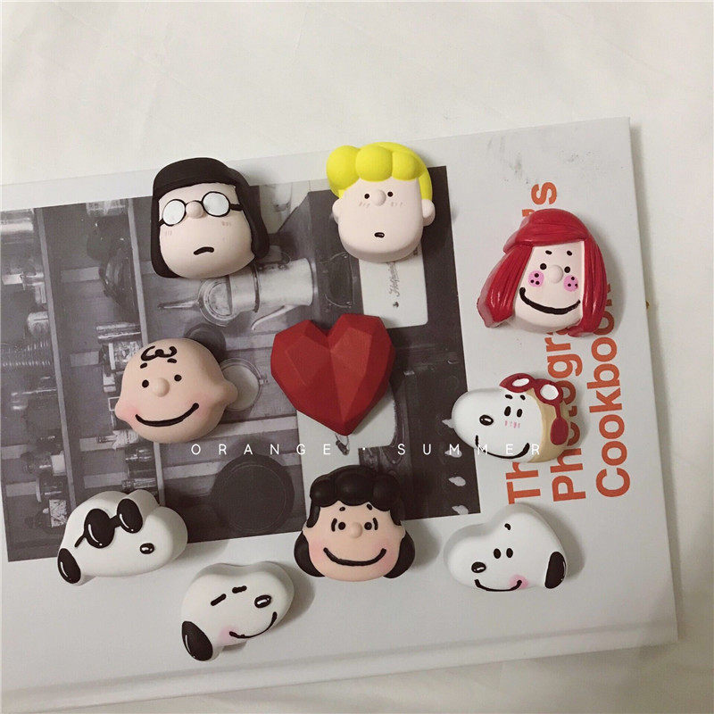 ins超可爱家族固体石膏查理布朗露西出风口装饰车载香薰石膏可爱