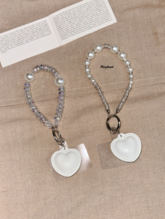 原创珍珠镶钻饰立体爱心手机挂饰绳纯白包包挂件ins风爆闪钥匙扣