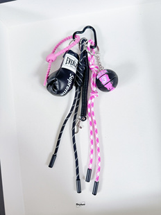 原创设计拳击手套篮球miu风挂件包挂编织绳反光挂饰羽毛球游戏机