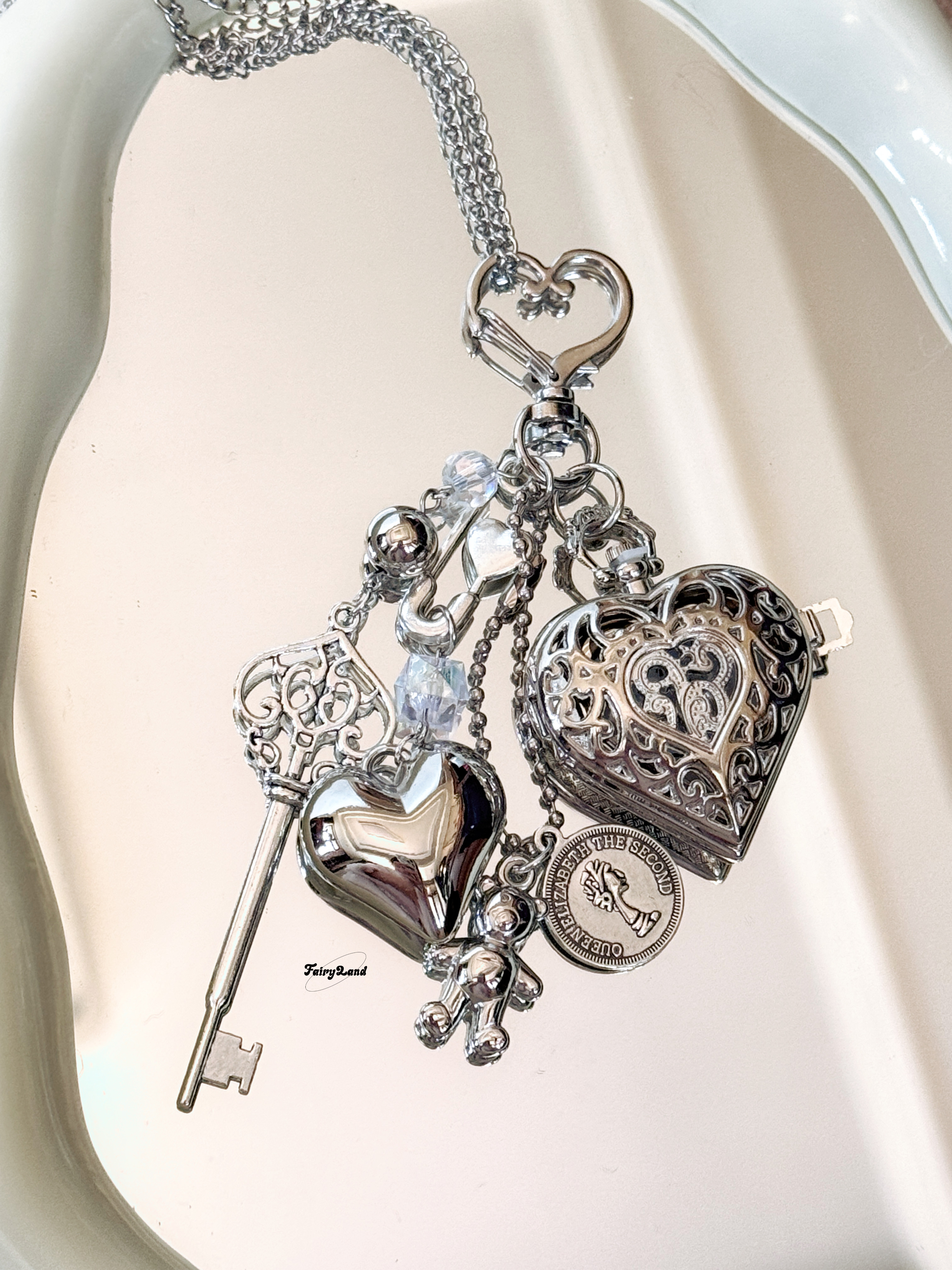 复古镂空爱心雕花钟表钥匙扣蝴蝶结吊坠包挂件巴洛克全银怀表项链