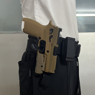 N12 带灯战术枪套下挂手电有稻理UDL M17 M18 N14快拔套RMR P320