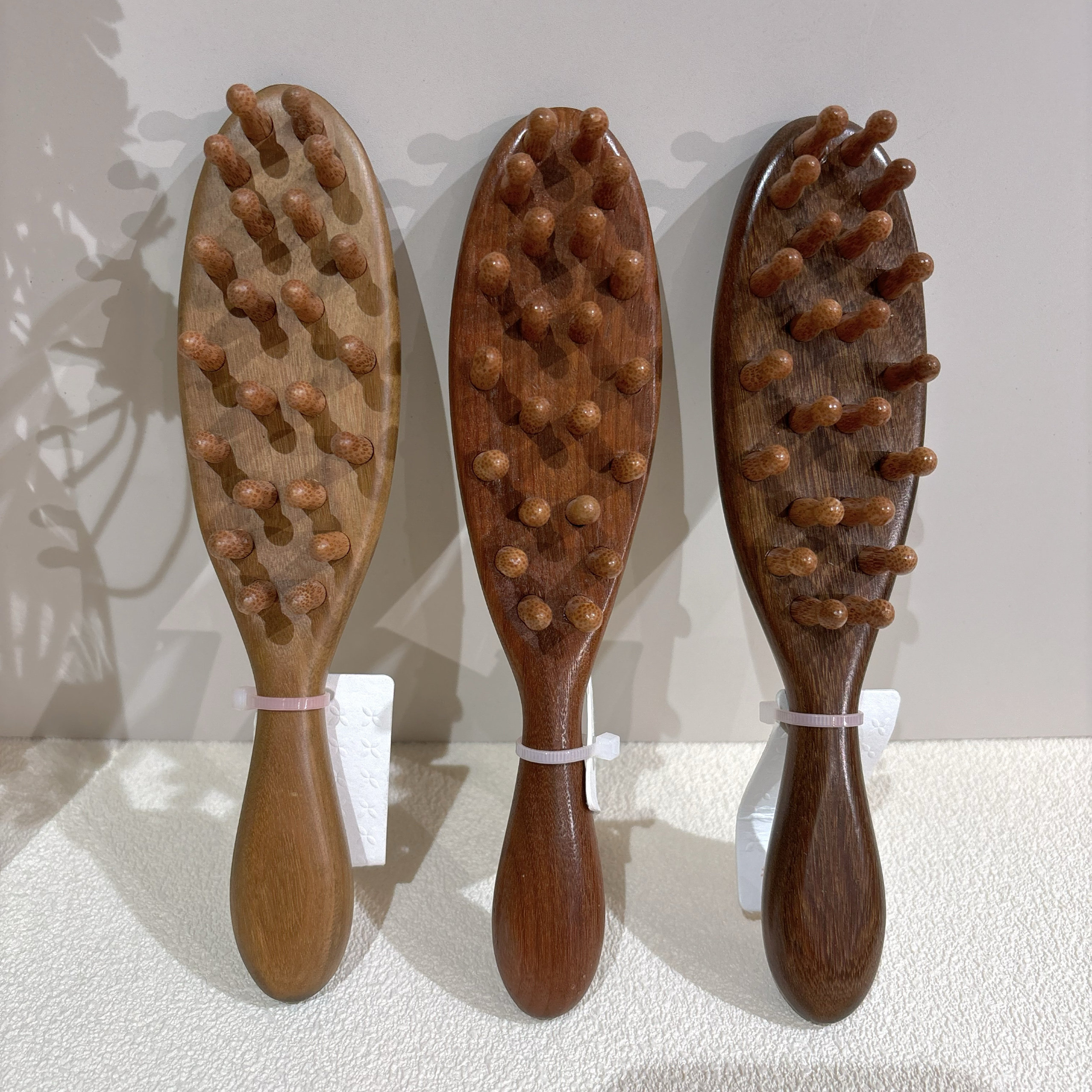 重蚁木家用头部经络按摩梳子女梳头部头疗经络梳防静电脱发梳子