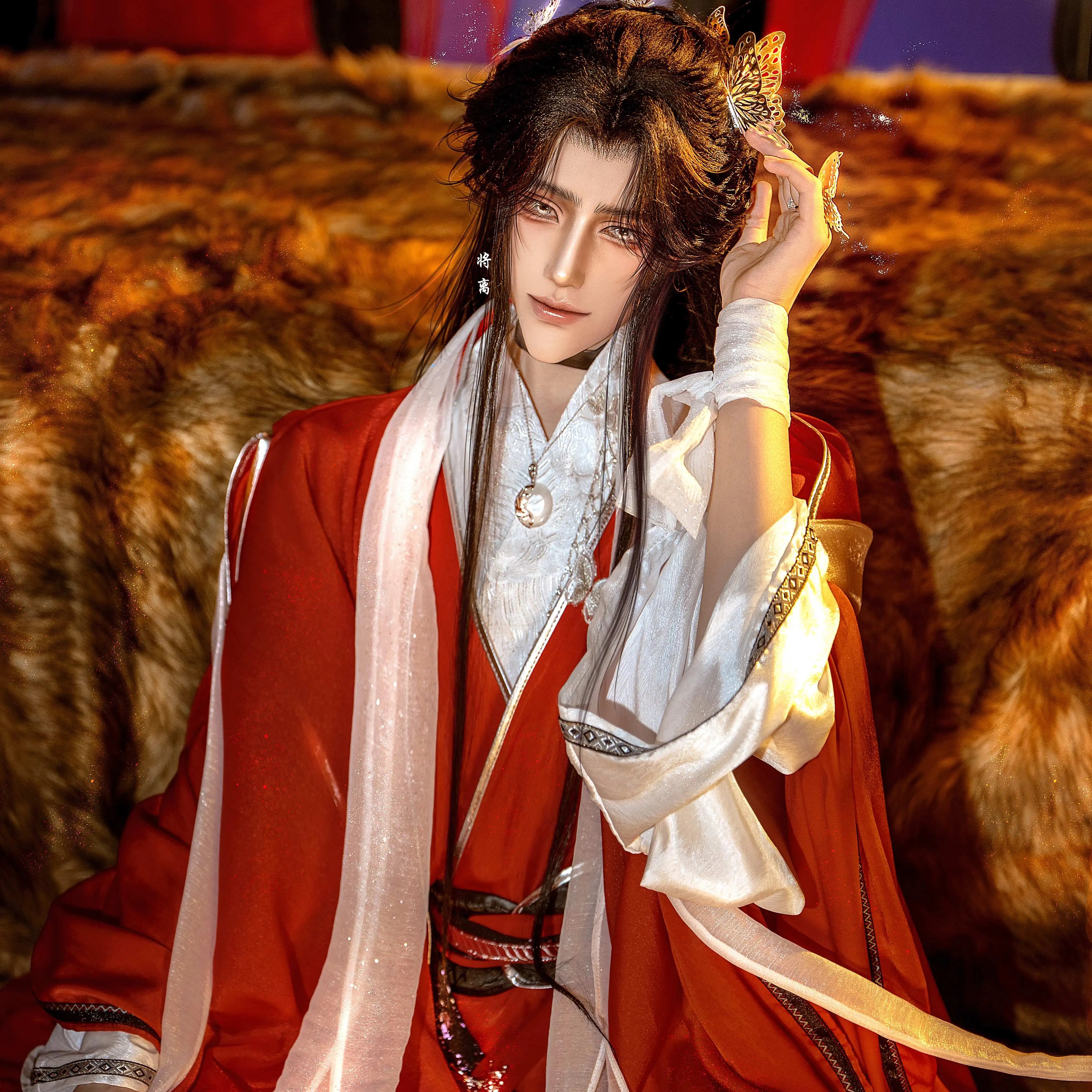 月烈奇麟红衣谢怜cos服