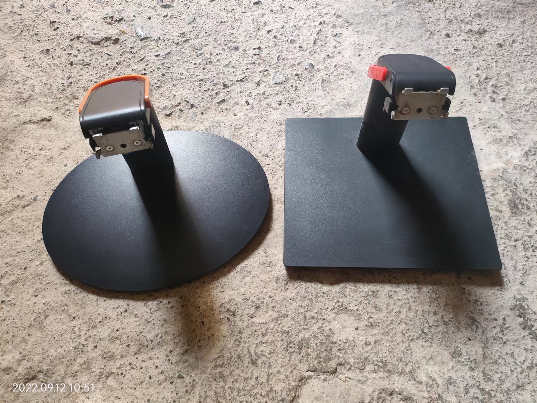 联想显示器L2264F底座