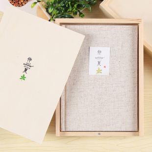 本木初品联名/仲夏 彩页木盒装日记本 创意唯美布面记事本文具笔记本子 A5