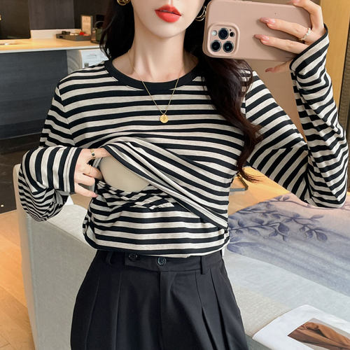 条纹套手指哺乳衣上掀式喂奶上衣