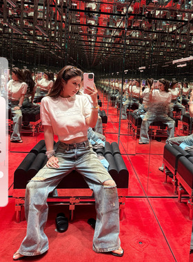 IUIU阿晶家 拿手好戏！破洞脏脏裤独特设计感美式复古百搭牛仔裤