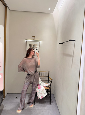 IUIU阿晶家「私服系列」设计师款复古显瘦微喇裤子女2025夏季休闲