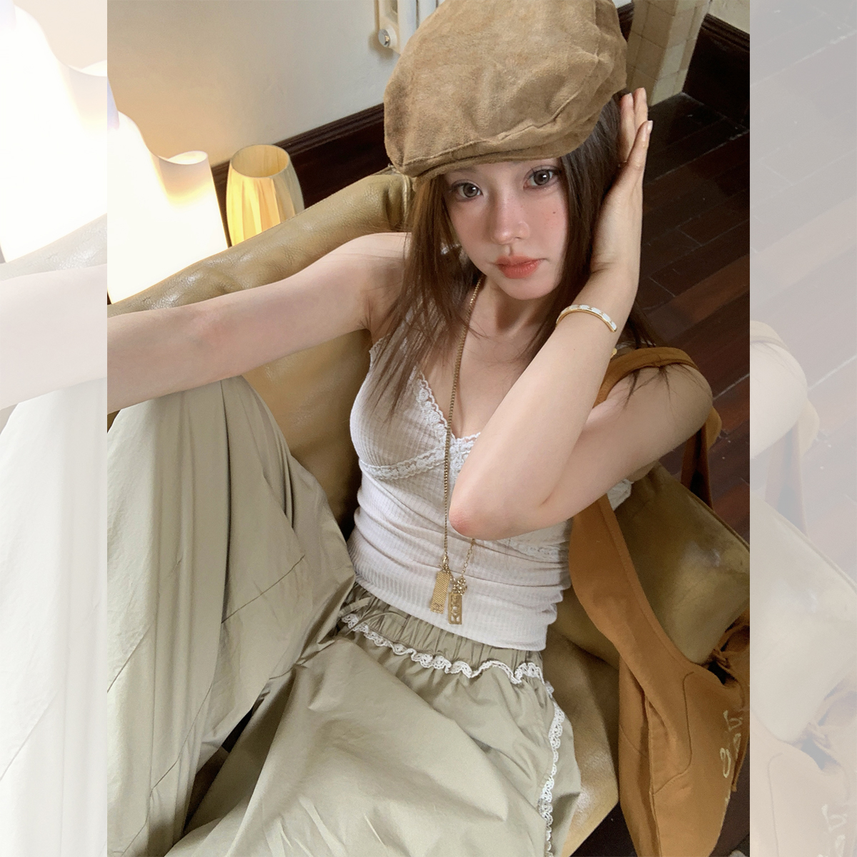 IUIU ONLINE 三色蕾丝花边V领吊带背心百搭可调节肩带显瘦上衣女