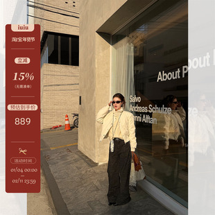 IUIU阿晶家 「奶盐慕斯」设计感短款羽绒服女冬季立领修身外套