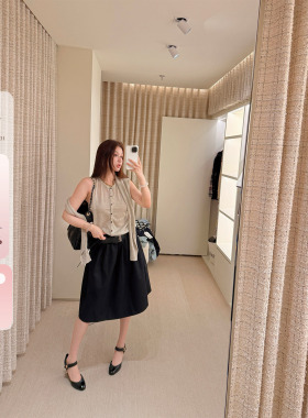 IUIU阿晶家「松弛拿捏 百搭老钱」设计款针织开衫气质随性短上衣