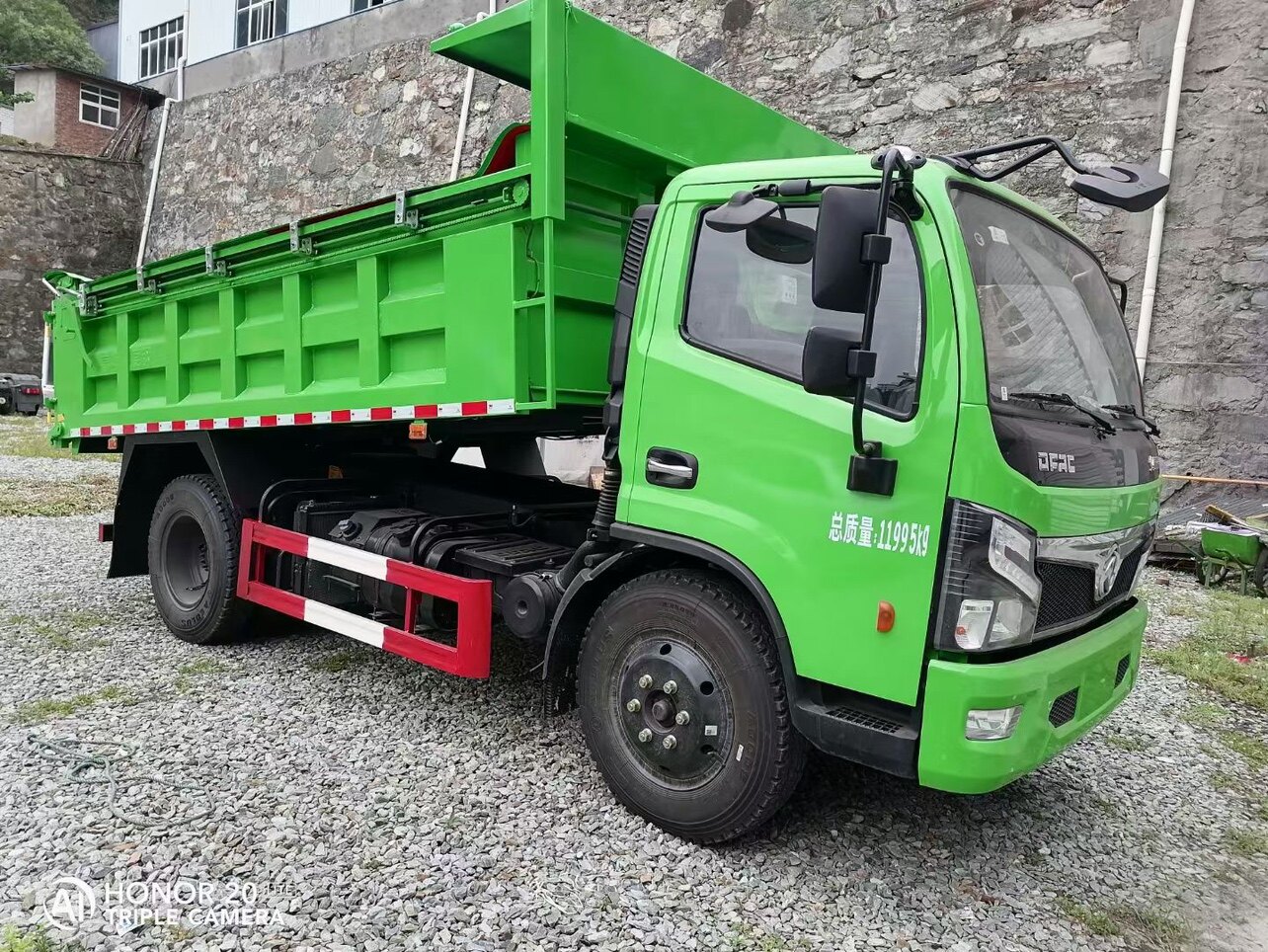 东风新能源12t插电式混合动力自卸车国六电池续航60公里 绿牌定金