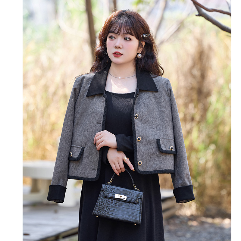 2023短款开衫显瘦气质洋气