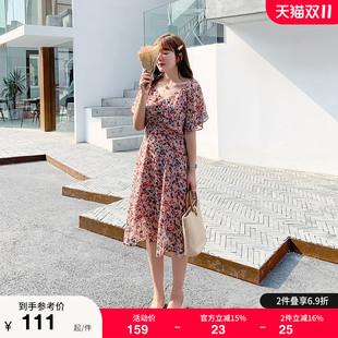 显瘦雪纺碎花洋气遮肉大码 V领短袖 连衣裙200斤 新款 2023胖MM夏装