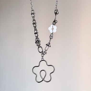 日韩系ins风金属风花朵漩涡圈圈打结拼接项链小众y2k辣妹甜酷复古